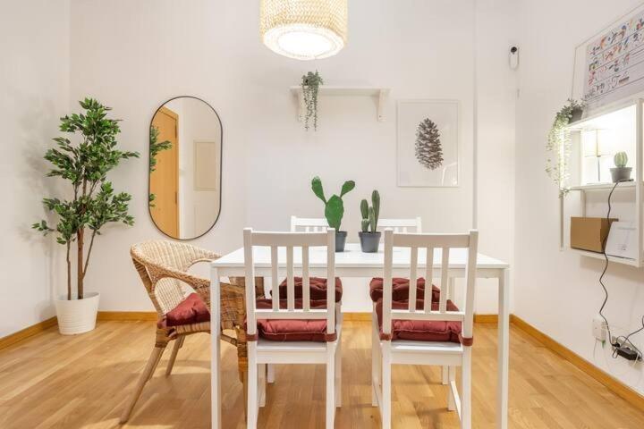 Apartmán Teatro Barcelona Exteriér fotografie